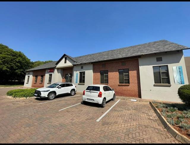 BUSINESS PROPERTY TO RENT IN ELDORAIGNE